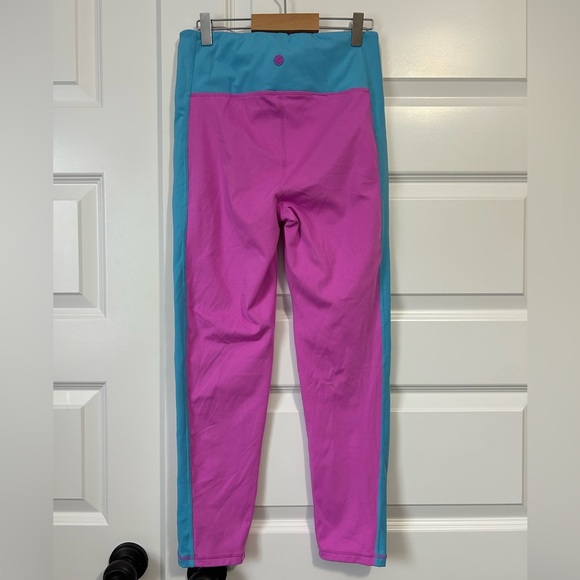 Lilly Pulitzer Striped Amethyst Weekender Luxletic Leggings - Picture 4 of 7